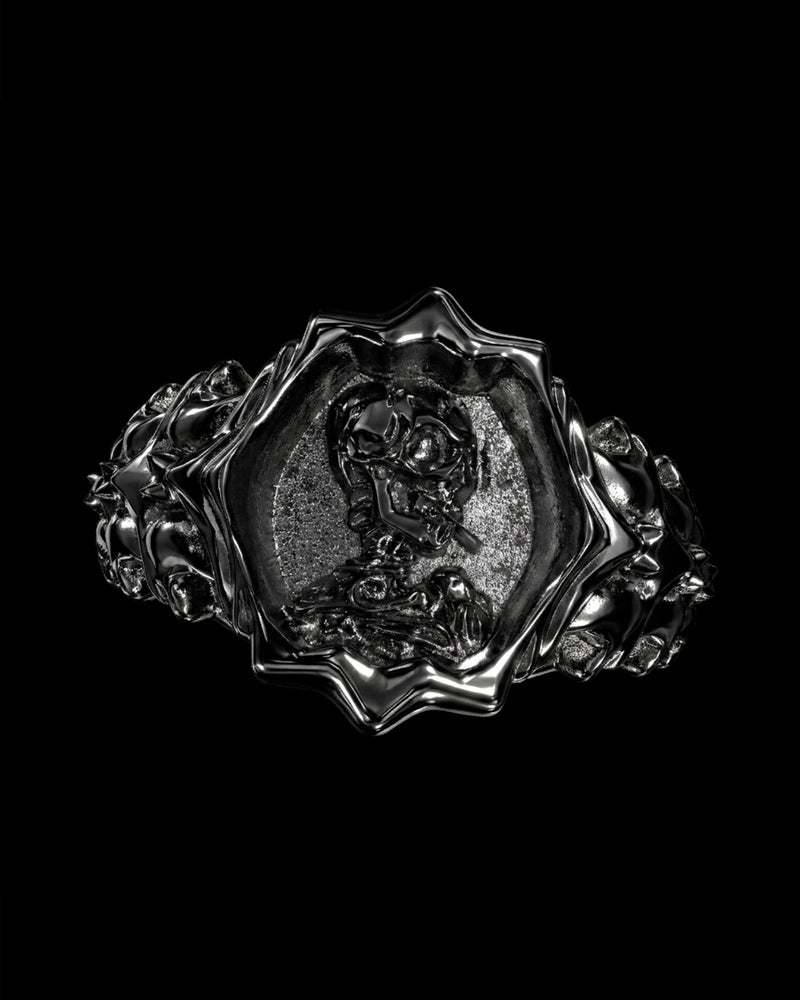 Skull of a Skeleton with Burning Cigarette - V3 Ring