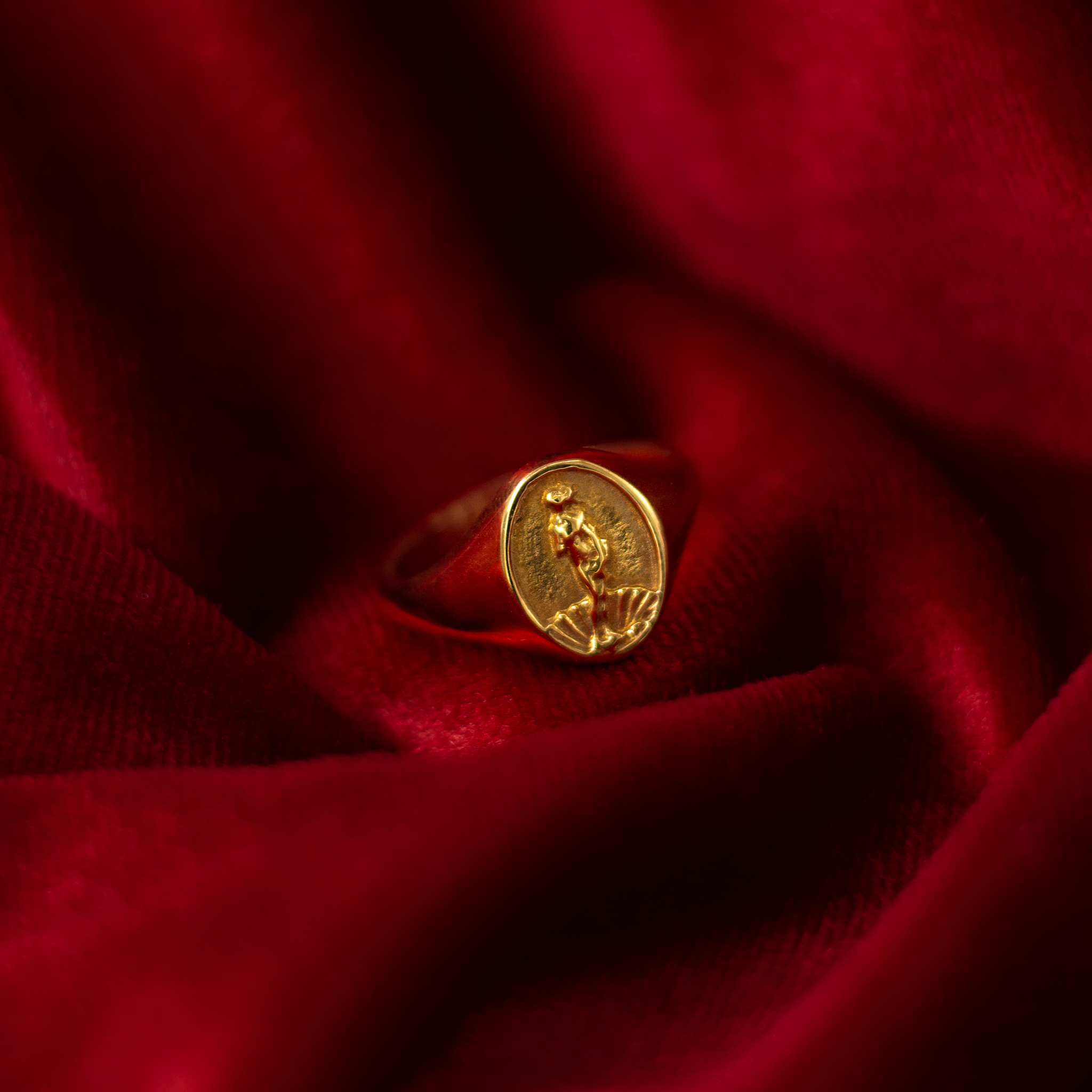 The Birth of Venus - Gold Ring